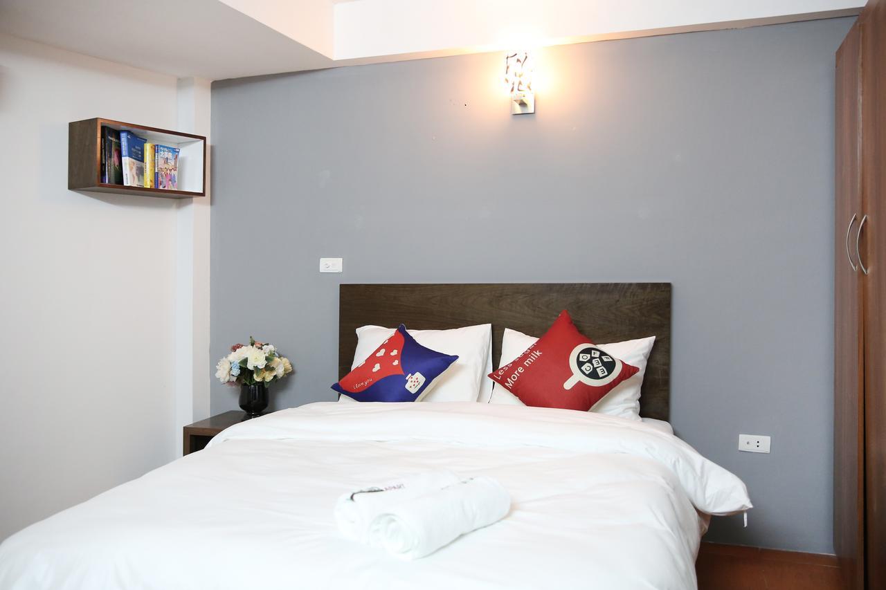 V-Studio Apartment 2 Ханой Екстериор снимка