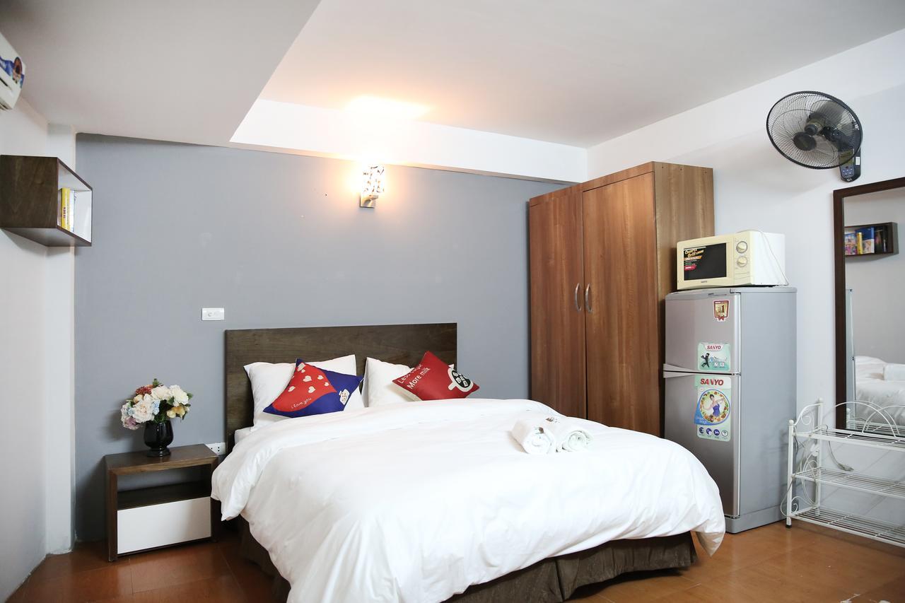 V-Studio Apartment 2 Ханой Екстериор снимка